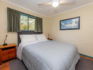 Scrbblygum Lodge bedroom