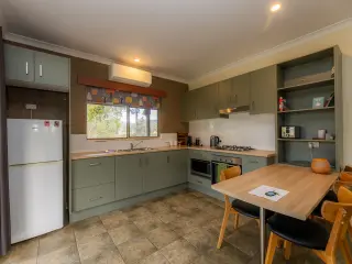 Goanna Cottage kitchen